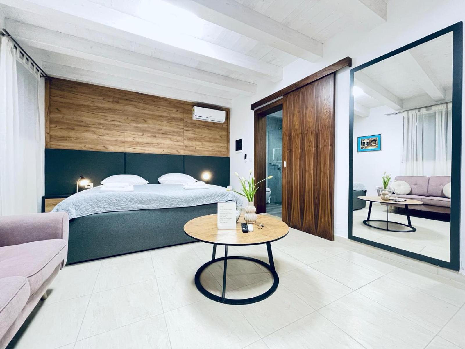 Fazana City Rooms With Free Parking Экстерьер фото