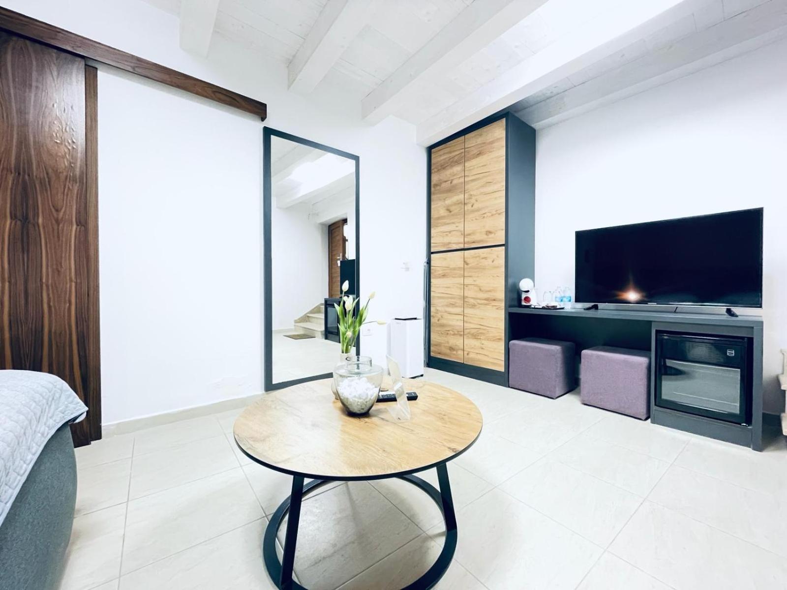 Fazana City Rooms With Free Parking Экстерьер фото
