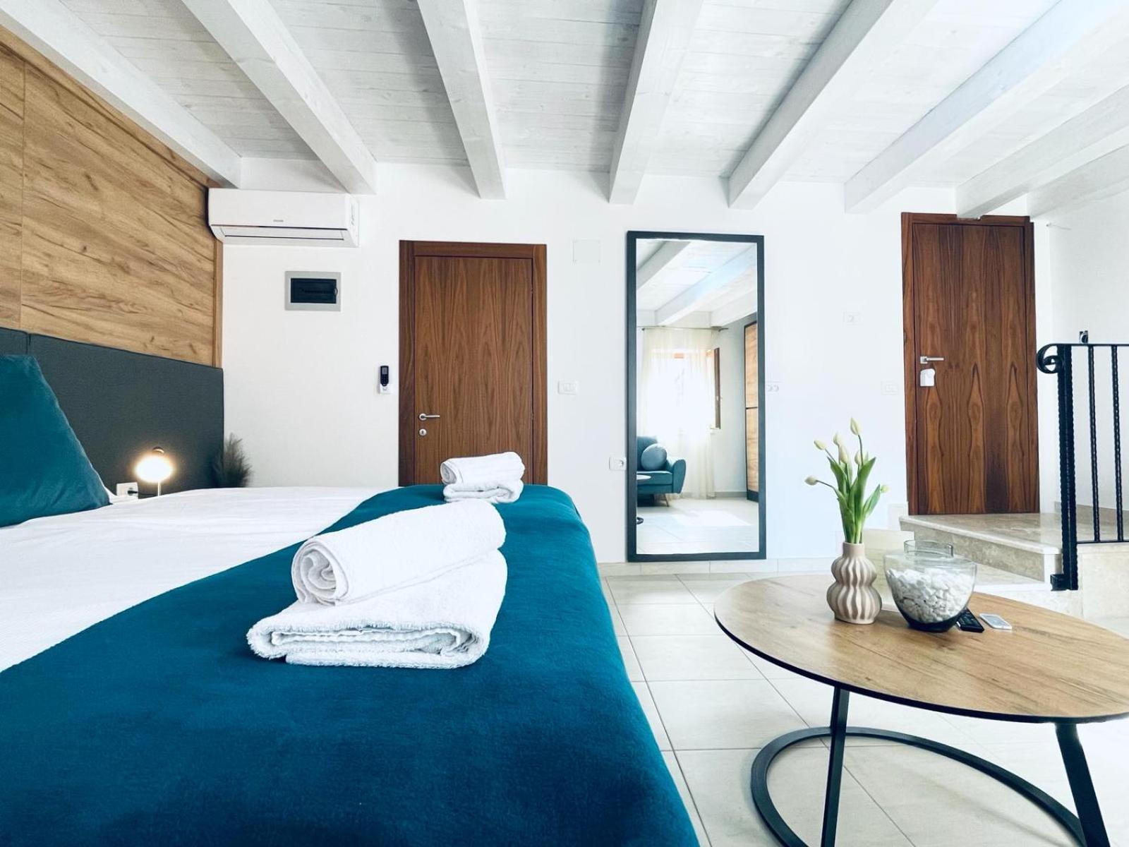Fazana City Rooms With Free Parking Экстерьер фото